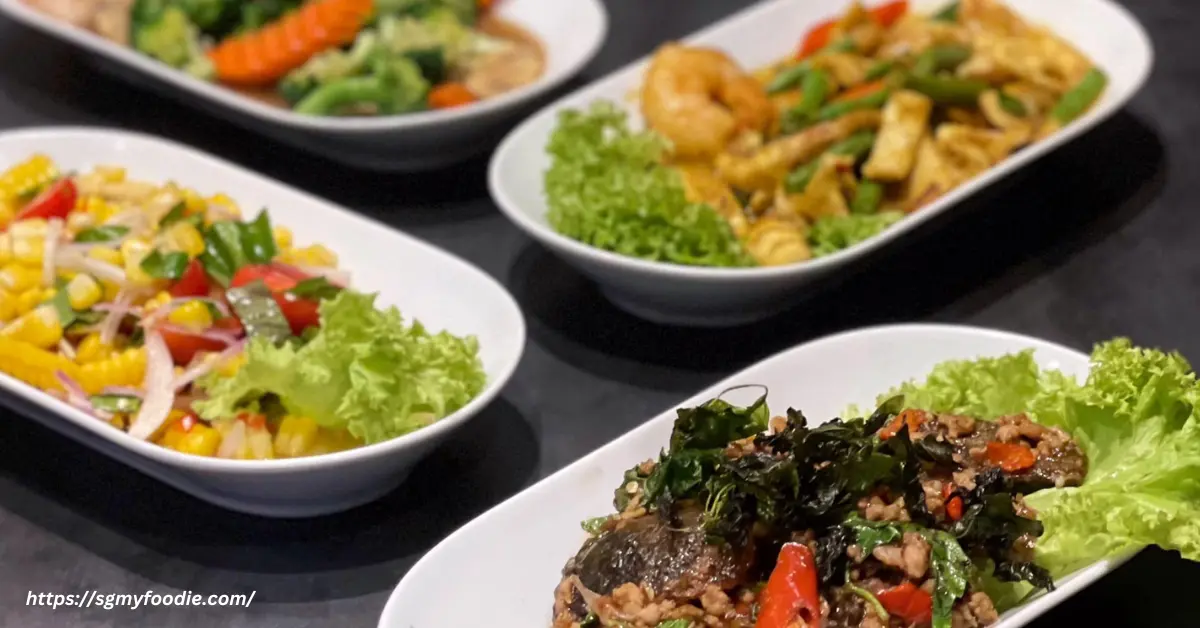 Khao Hom by Rung Mama Menu